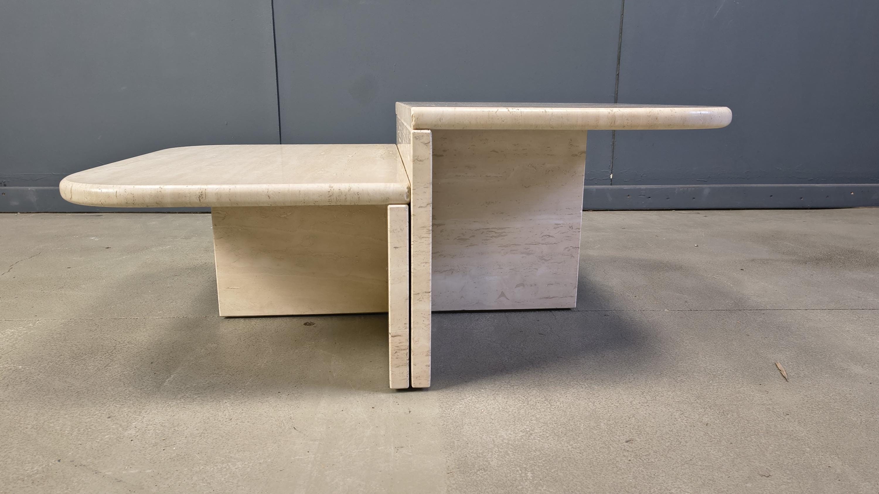 Paire De Tables Basses Ou D'appoint Vintage En Travertin, Années 1970 - Table Basse Marbre Italiennes