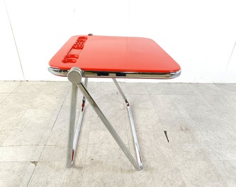 Platone folding table by Giancarlo Piretti for Castelli, 1970s - vintage space age side table - design side table