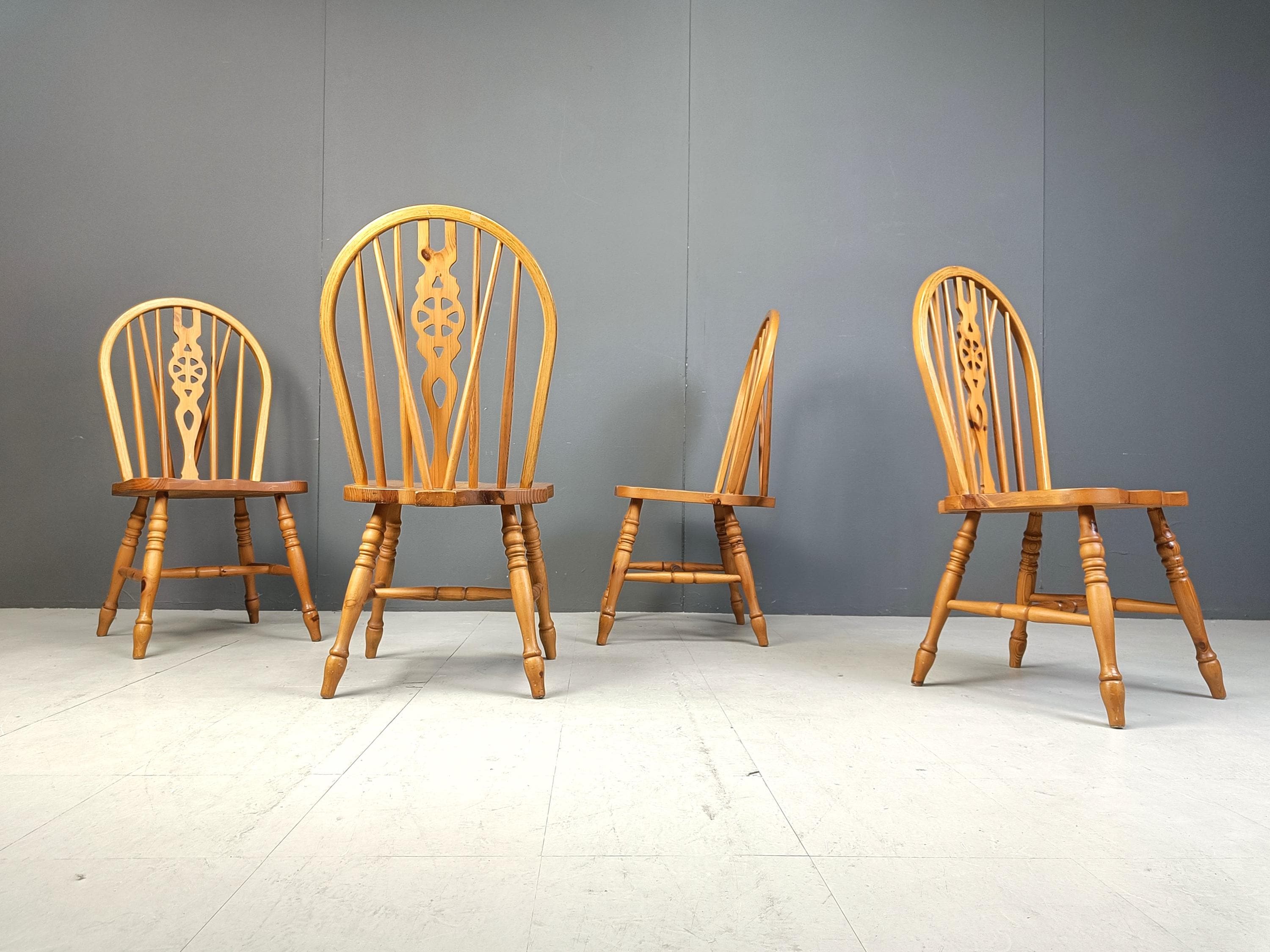 Penn Classic Dining Chair in Clear Ash & C712 | ercol Furniture