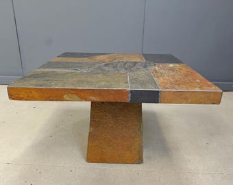 Mesa de centro brutalista de pizarra, década de 1980 - mesa de centro brutalista - mesa de centro de diseño - mesa de metal y piedra - mesa de centro Kingma