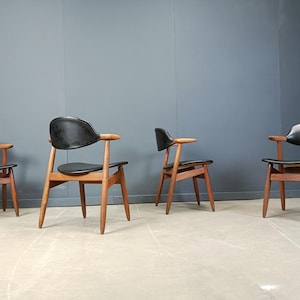 Vintage Cowhorn Dining Chairs by Tijsseling Meubelfabriek, Hulmefa, 1960s, Set of 4 - vintage wooden dining chairs - design chairs