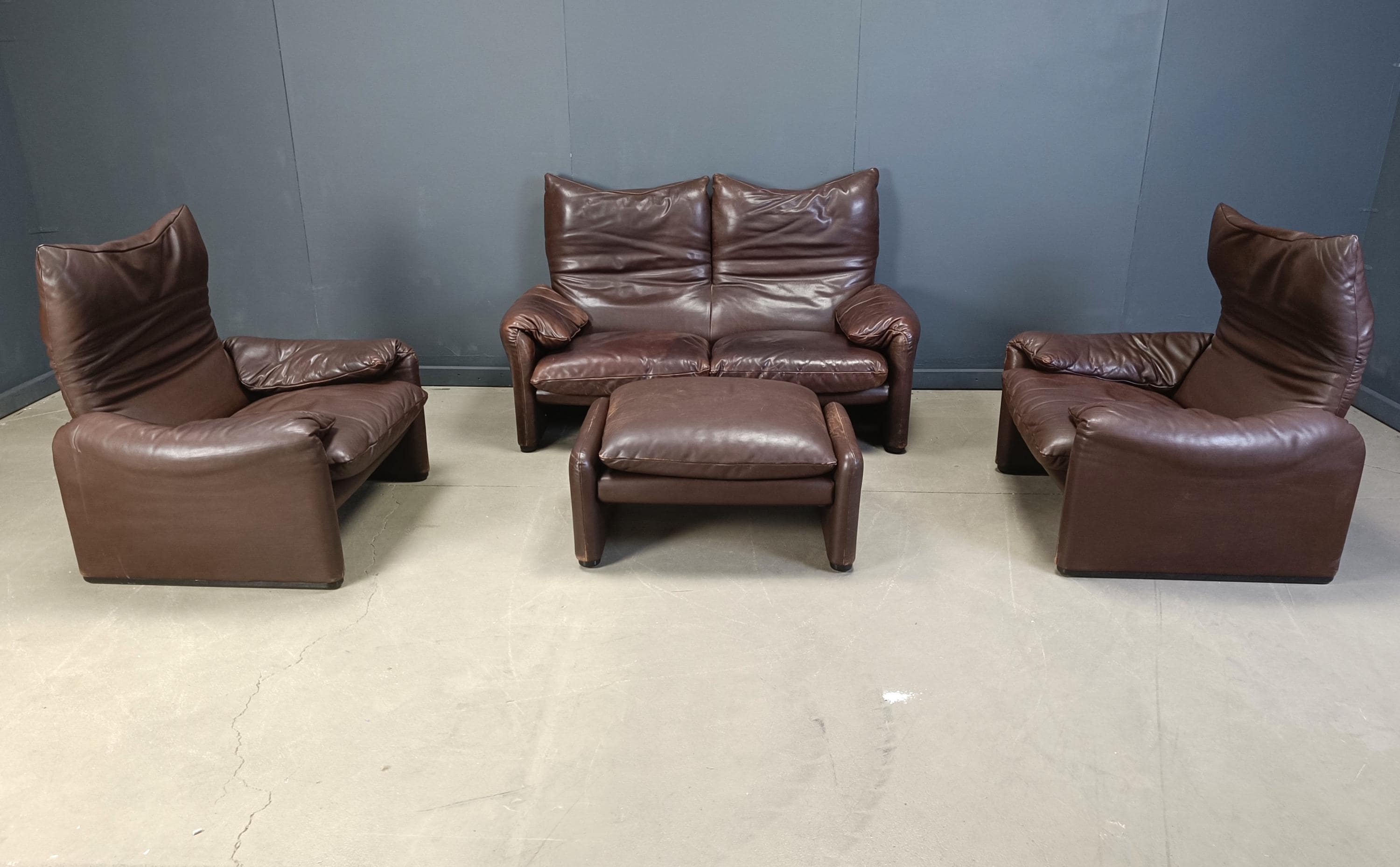 Divano Maralunga in pelle vintage di Vico Magistretti per Cassina, 1973 - divano Maralunga vintage - divani Maralunga in pelle marrone
