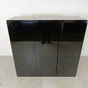 Black lacquered bar cabinet, 1970s - vintage high gloss bar cabinet - vintage minimalist bar cabinet