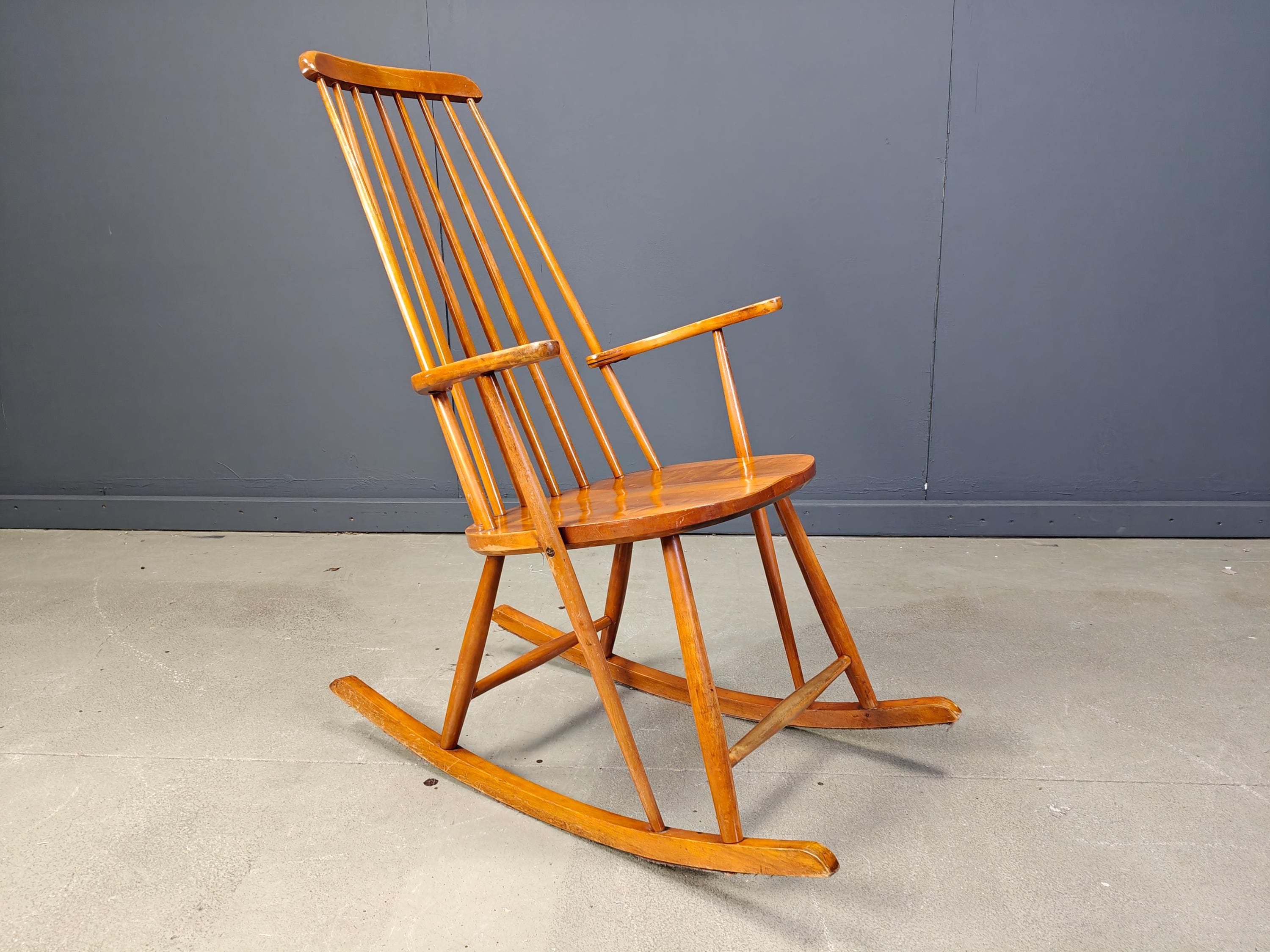 Rocking Chair Vintage Du Milieu Siècle, Années 1960 - Chaise À Bascule Danoise Scandinave