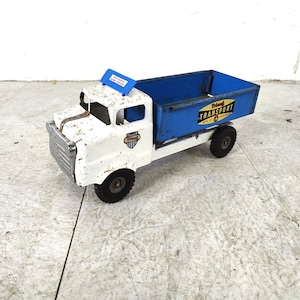Vintage tri-ang tin toy car, 1950s - vintage toy car - vintage toy collectible - antique toys - vintage decoration - tin plate cars