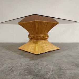 Mesa de centro de bambú de McGuire, década de 1980 - mesa de centro con forma de gavilla de trigo - mesa de comedor de vidrio ahumado - mesa de centro vintage
