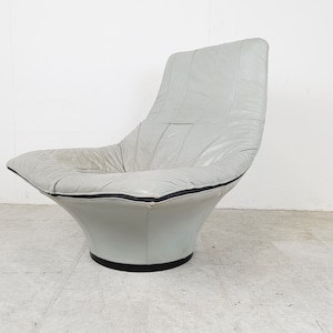 Vintage leather lounge chair by Gerard van den Berg, 1970s - mantis lounge chair - mid century leather lounge chair - vintage lounge chair