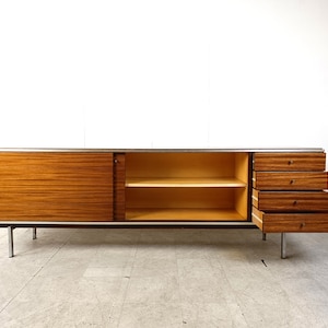 Vintage dressoir van Pieter De Bruyne voor AL Meubel, jaren 60 modern dressoir uit het midden van de eeuw belgisch design dressoir afbeelding 9