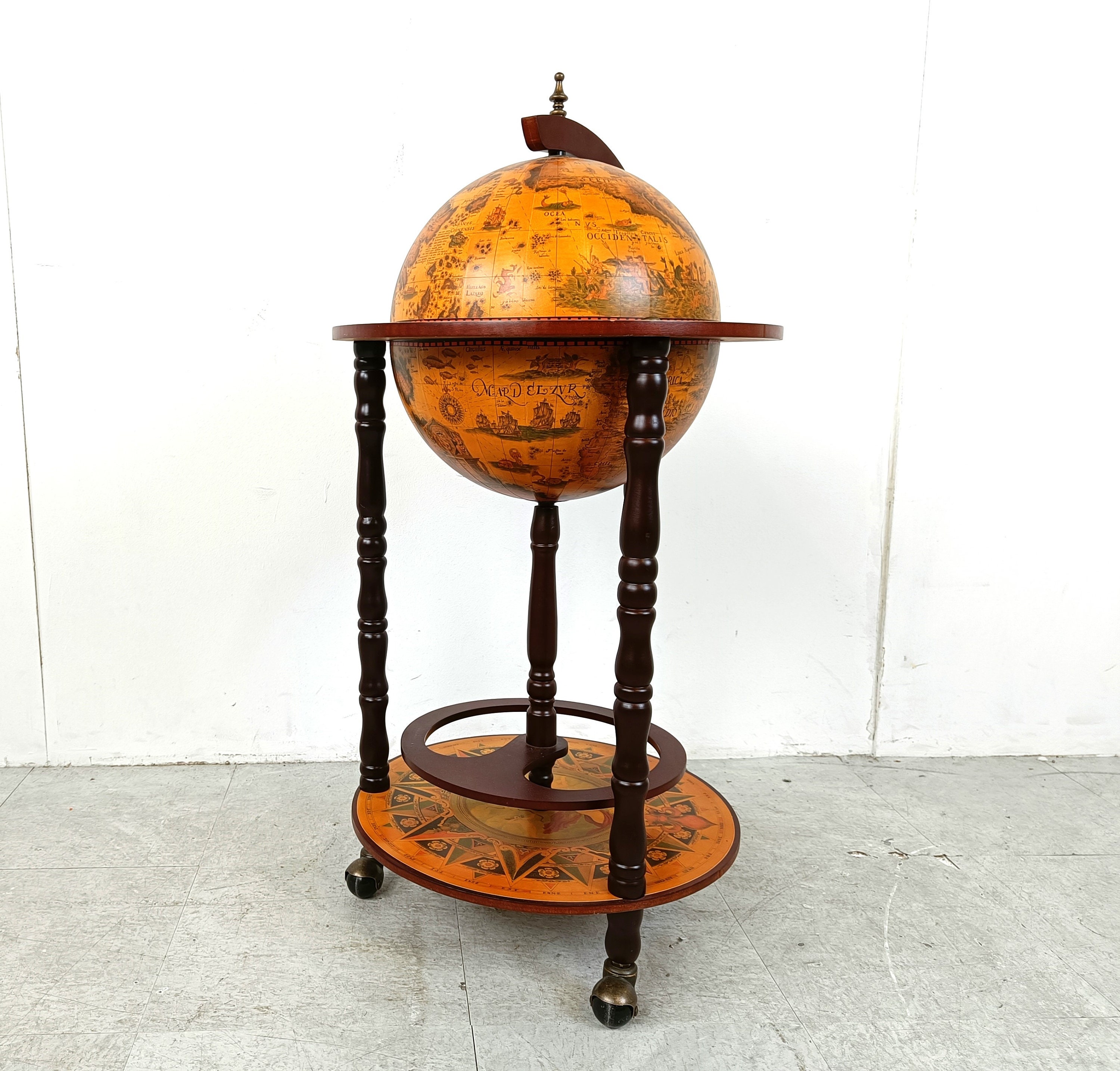 Villa medici globe bar on sale liquor cabinet