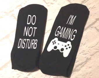 Novelty gaming socks