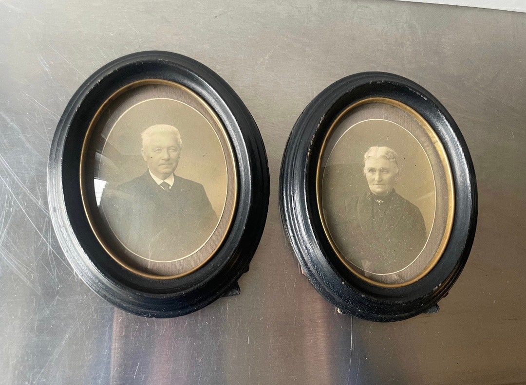 Antique Pair of Black Wooden Oval Frames Each 16.5 Cm X 13 Cm - Etsy