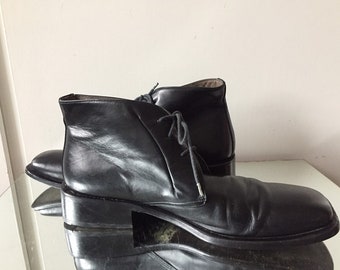 Patrick COX vintage ankle boots lace up