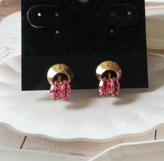 JMS Jewelry 12K GF Screw Back Gold Earrings with Pink Rhinestones Vintage Costume Estate Jewelry fruitsdesbois