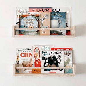 Nursery Bookshelf . Single Book Ledge for Kids Room . Record Shelf . Children's Wall Shelf . Wood Shelves . Baby Shower Gift . Play Room
