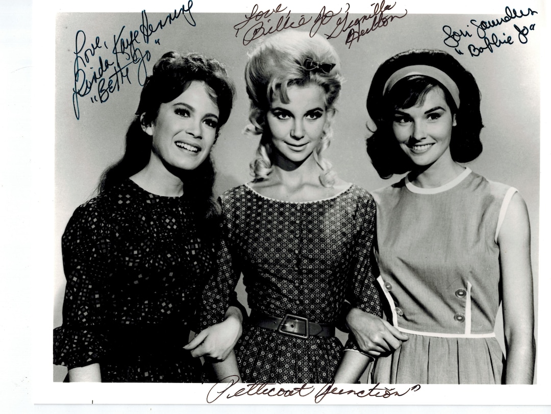 Petticoat Junction Cast Henning, Hutton, Saunders Autographed 8x10 BW ...