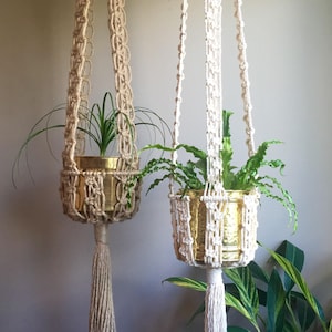 KALI Macramé Plant Hangers//Retro 70s en yute, algodón blanco, cuerda de algodón negro grande largo yute mid century moderna decoración Boho hippie