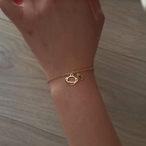 Zarte Planeten Armbänder, zarte Planeten Armbänder, Hochzeitsarmband, Brautjungfer Geschenk, Initial Armband, Layering Armband