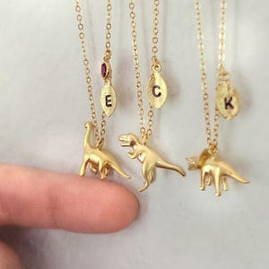 Delicate T-rex Dinosaur Necklace dinosaur mom baby necklace for kids adults,bridesmaid gift birthday,mother&#39;s day gift,Christmas gifts,gold