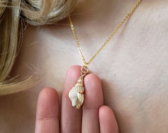 18k gold sea Shell necklace,Hawaiian conch sea shell ,Ariel voice necklaces,,unique Necklace ,Bridesmaid Gift,best friends necklace,birthday