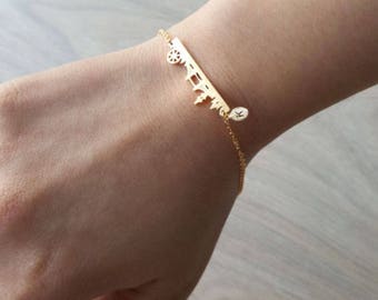 Delicate Petite London Bracelets,Delicate UK Bracelet, CITY bracelet,Thin Gold Chain, Layering Bracelet , Bridesmaid Gift