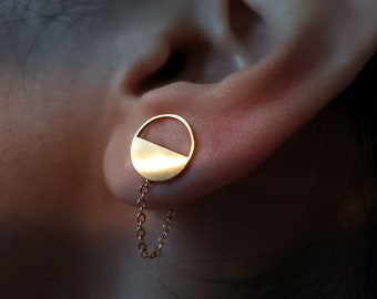 Chaqueta de oreja de media luna de oro rosa, chaqueta de oreja circular, pendiente de luna, regalo de dama de honor, chaqueta de oreja de cadena, tachuelas de luna, chaqueta de oreja redonda