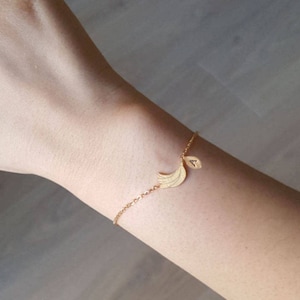 Delicate Petite Banana Bracelets,Delicate Banana Bracelets, Initial coin bracelet,Thin Gold Chain, Layering Bracelet ,Bridesmaid Gift