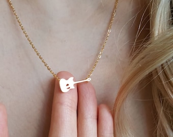 Sideway Gold Guitar Necklace,Minimalist Necklace,Music necklace,Birthday gift, Musician necklace, Bridesmaid Gift