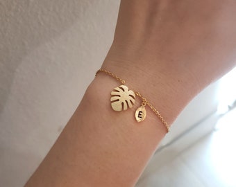 Delicate Monstera Leaf bracelet.personalized flower Leaf initial bracelet for woman.Bridesmaid gift.mothers day gift.natural custom jewelry