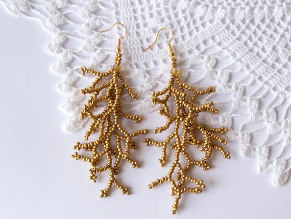 Beaded Coral Branch Earrings - Gold coral branch beadwork - Dangle coral seed bead earrings - Silver botanical earrings - Coralling Fringes