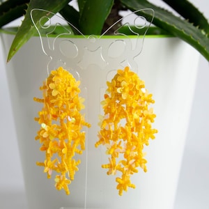 Brincos de lantejoulas amarelas, brincos femininos de contas em cascata, brincos florais vibrantes, brinco de clipe presente para ela