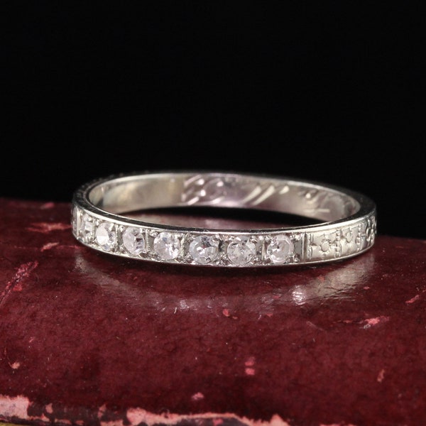 Antique Art Deco 18K White Gold Single Cut Engraved Wedding Band - Size 6