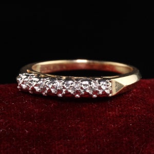 Retro Estate 14K Yellow Gold Diamond Cut Wedding Band - Size 5