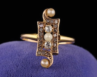 Antique Victorian 18K Yellow Gold Pearl and Rose Cut Diamond Ring