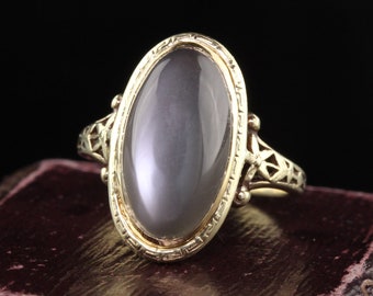 Antique Art Deco 14K Yellow Gold Moonstone Filigree Ring