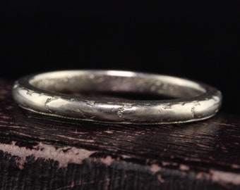 Por volta de 1924 - Aliança de casamento gravada em flor de laranjeira em ouro branco 18K Art Déco antigo - tamanho 6,5