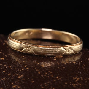 Antique Art Deco 14K Yellow Gold Engraved Wedding Band - Size 8.75