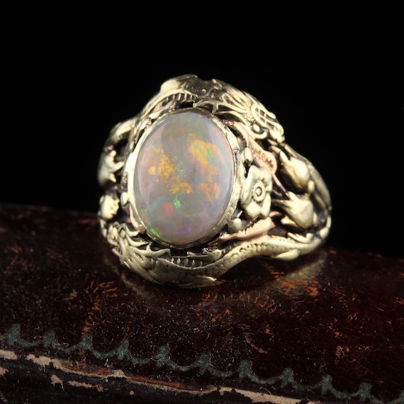 Antique Art Nouveau 14K Yellow Gold Cabochon Opal… - image 1