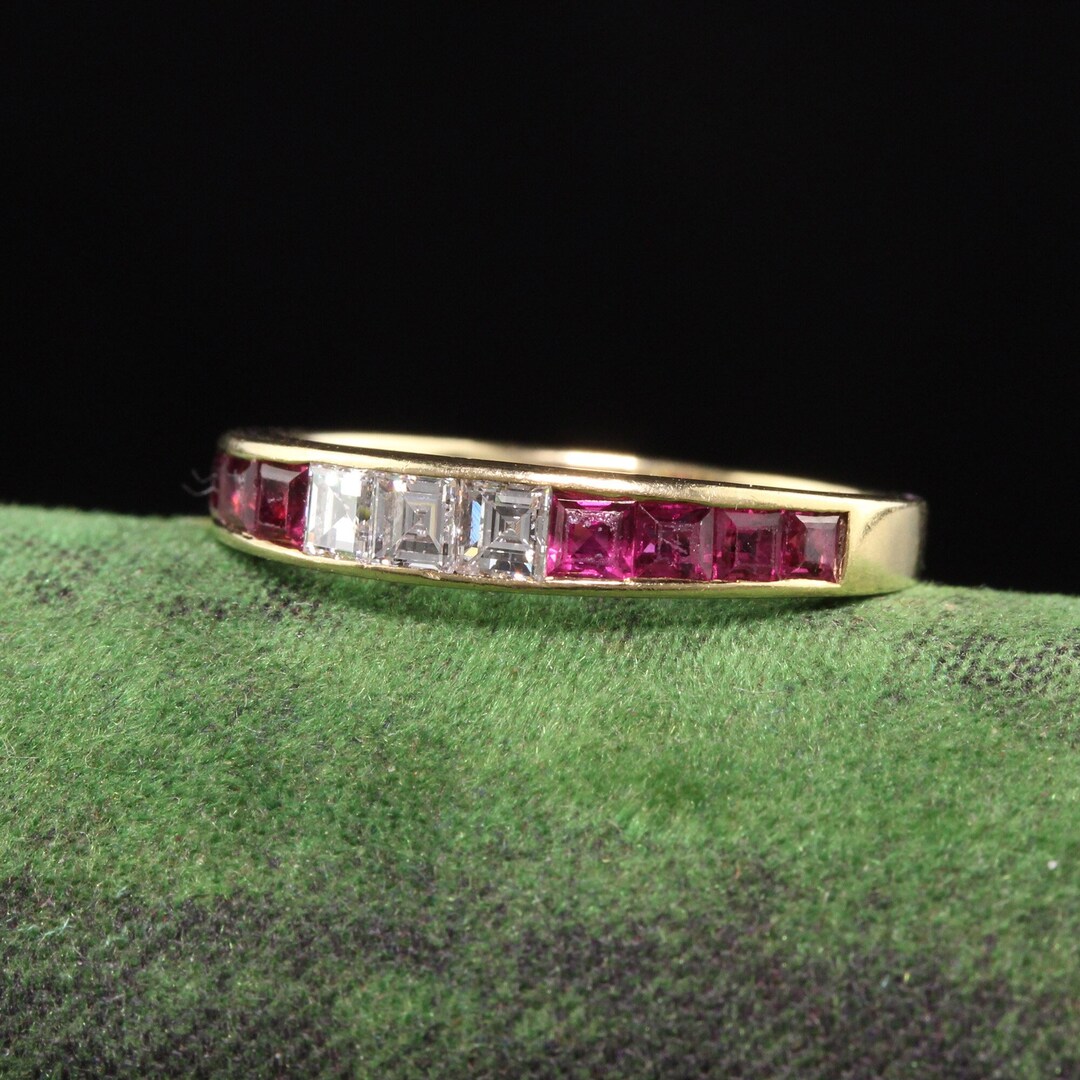 Vintage Retro 14K Yellow Gold Ruby and Carre Cut Diamond Band - Size 7 ...
