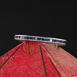 Vintage Zustand Retro 18k Weißgold Saphir Eternity Band - Größe 6 3/4