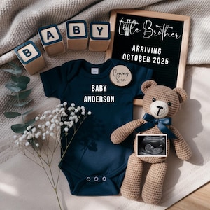 Anuncio digital de embarazo para hermanito, anuncio de bebé niño estilo bohemio, revelación en redes sociales, tablero de anuncios de embarazo editable