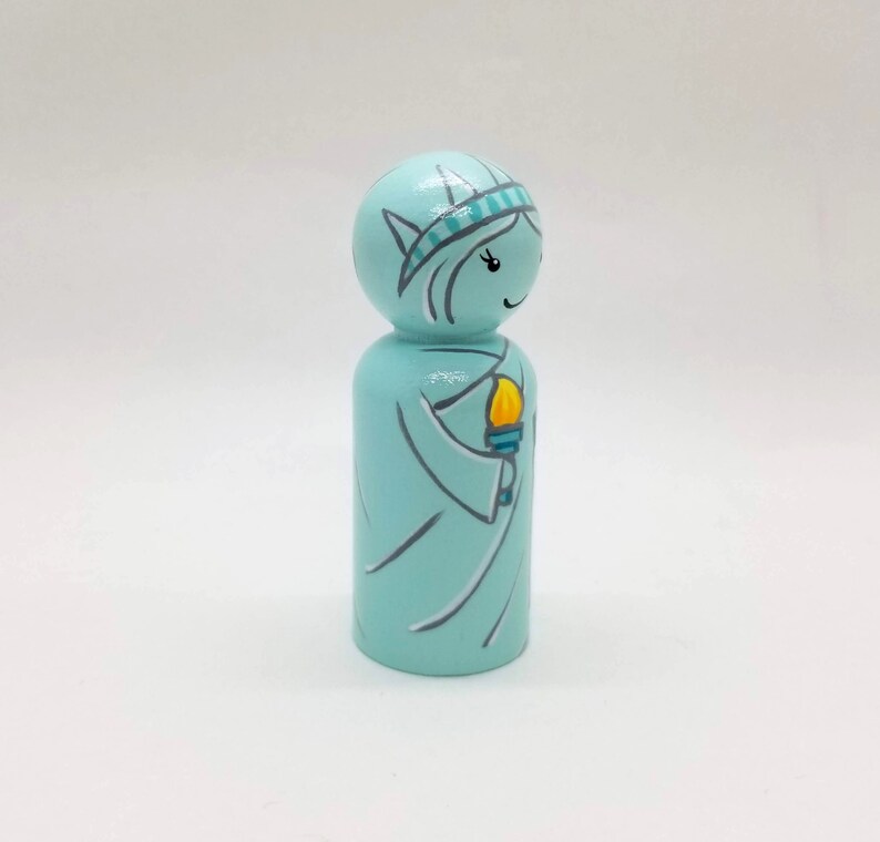 Statue of Liberty Peg Doll Hand Painted Wooden Figurine Lady image 3