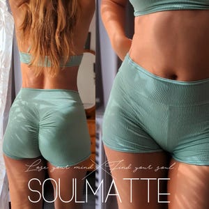 Cartamodello per pantaloncini arricciati sul retro e bralette: abbigliamento sportivo e pigiama (cartamodello in PDF)