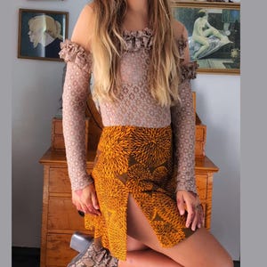 Mini skirt with split, digital sewing pattern with video tutorial. Sizes XS-L
