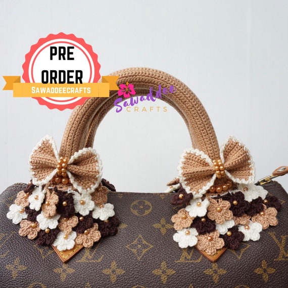 louis vuitton crochet bag