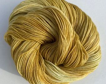 Hand dyed Superwash Merino Wool, Nylon, sock weight, "Barley Straw” tonal 100g