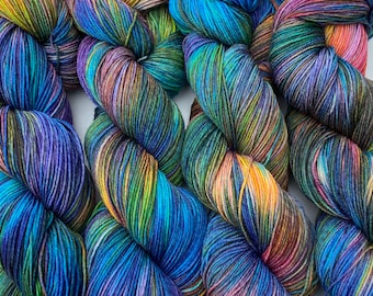 Hand Dyed Yarn 100g Superwash Merino Wool, Nylon, sock weight "Sirius", rainbow