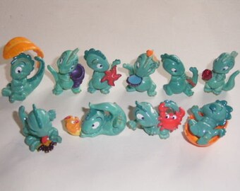 Kinder surprise dinosaur 2025