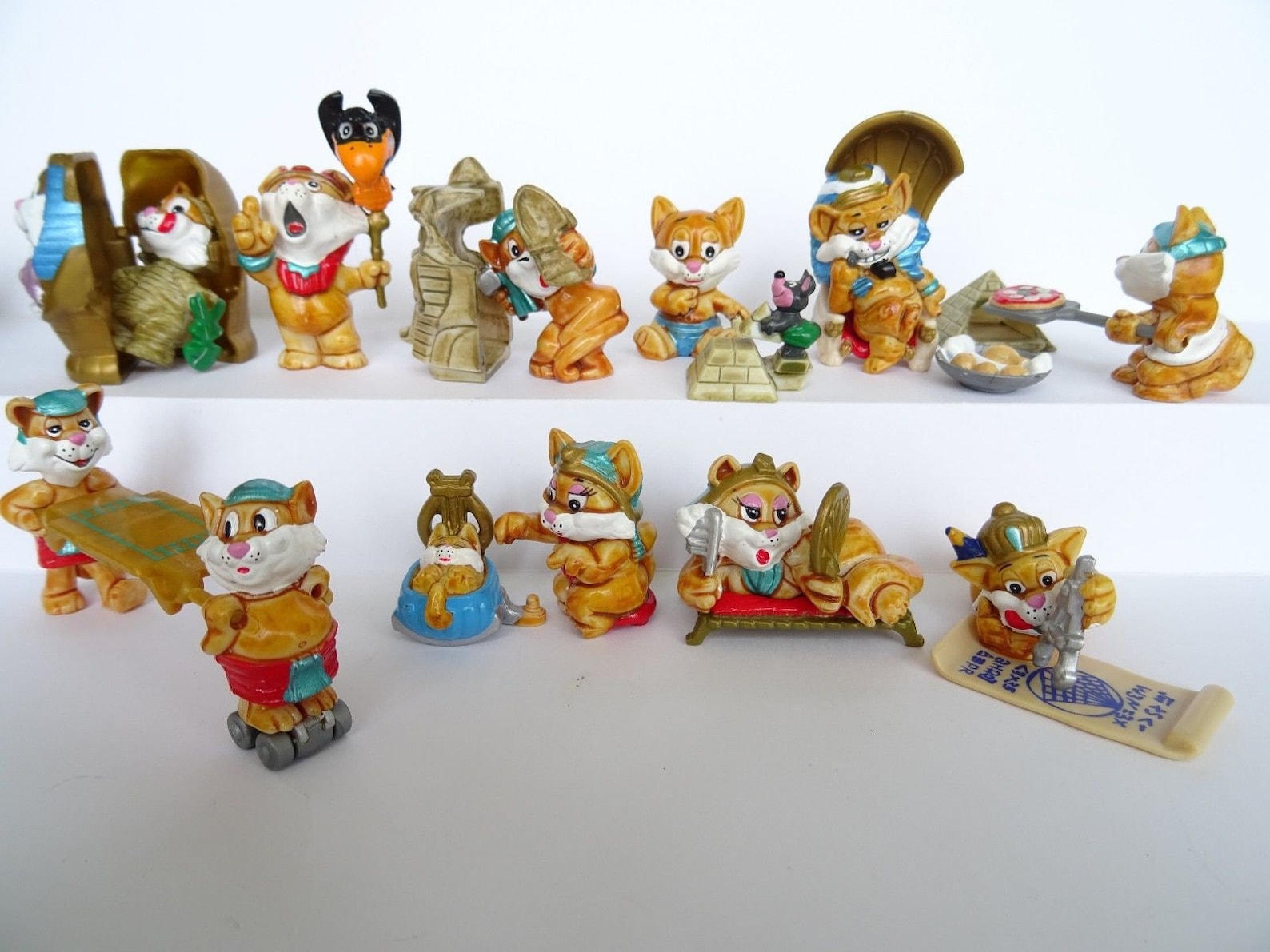 Kinder Surprise Vintage Toys Complete Collectible 10 Figures Etsy
