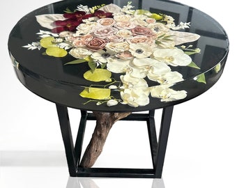 24" Round Coffee Table | Floral Preservation | Wedding Bouquets | Custom Wedding | Memorial Preservation