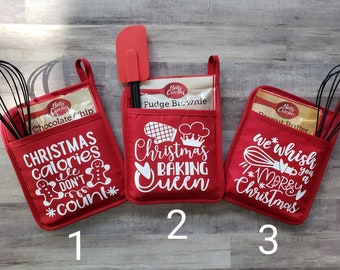 Potholder Gift Set with Baking Mix and Utensil